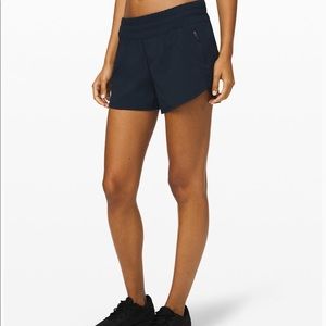Lulu tracker short
